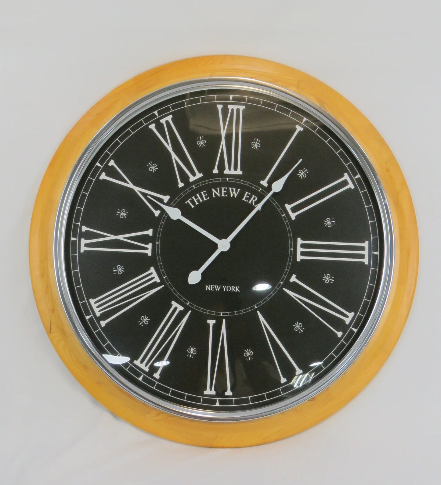 Reloj de Pared Redondo Negro en Madera 78cm