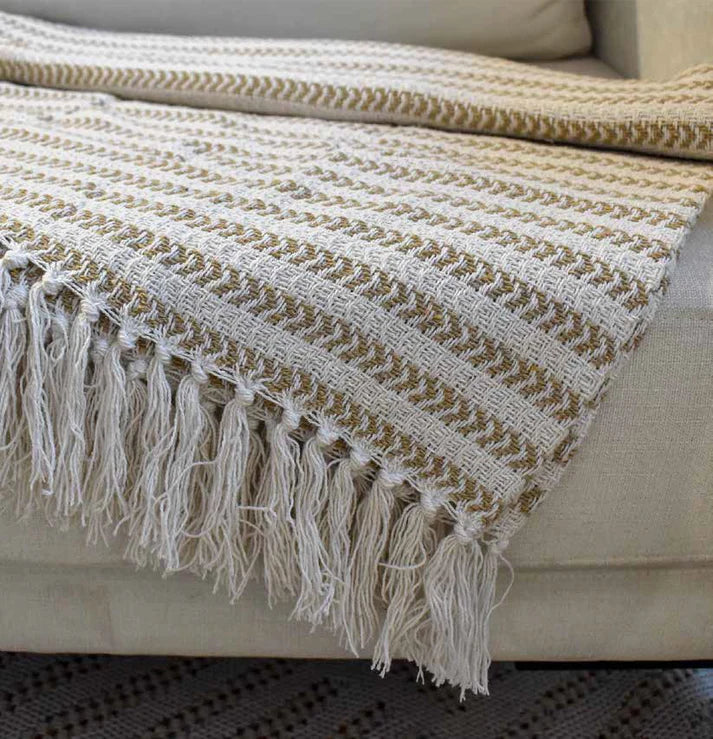 Manta Decorativa o Pie de Cama Frazada Masai Taupe