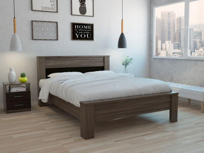 Cama Doble Cantabria color Avellana y Wengue para Habitación.