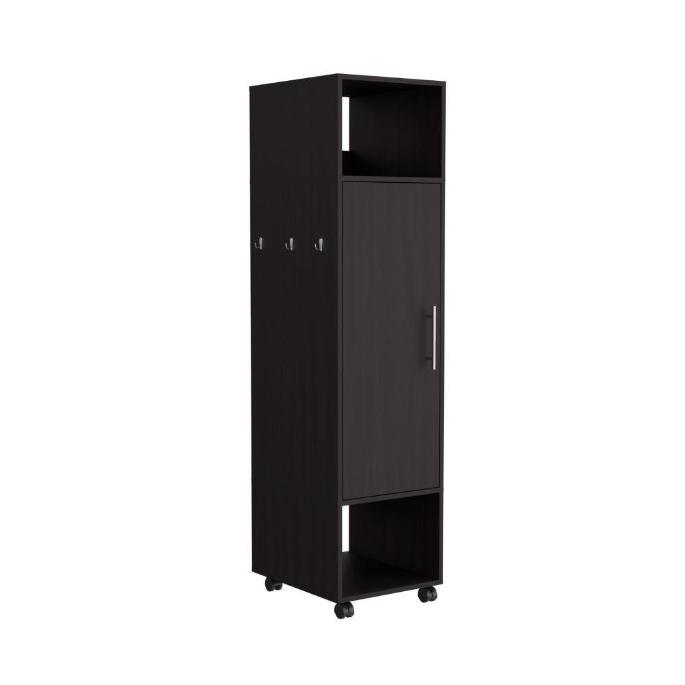 Closet Custer Wengue