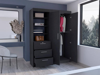 Closet Kenya Wengue