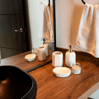 Espejo Rectangular Goliat con Marco En Estructura Metálica