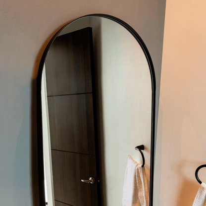 Espejo Rectangular Goliat con Marco En Estructura Metálica