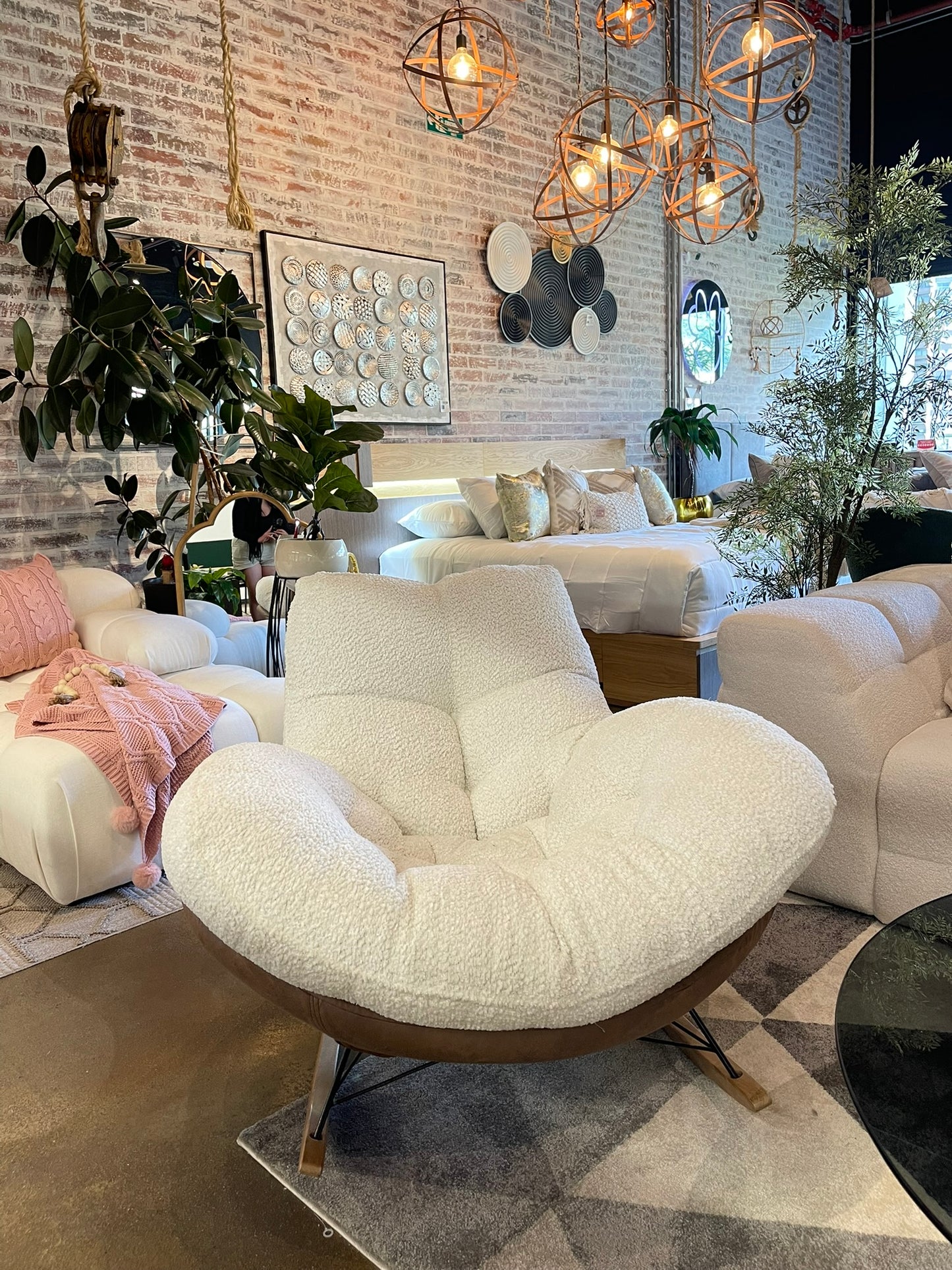 Mecedora Nube en Tela Ovejera  Diseño Cómodo y Moderno