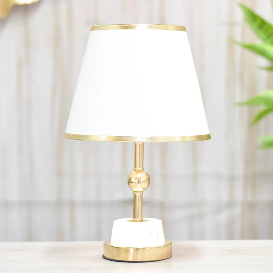 Lampara Con Caperuza 38x25 cms Blanco Dorado