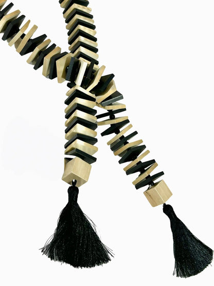 Collar Decorativo Indu Cuadritos Plano 90 cm