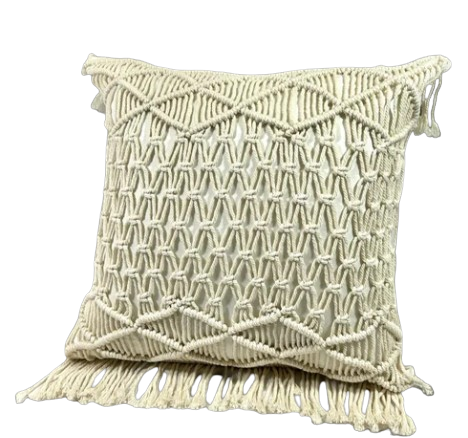 Cojin Decorativo Beige en Macrame y Flecos